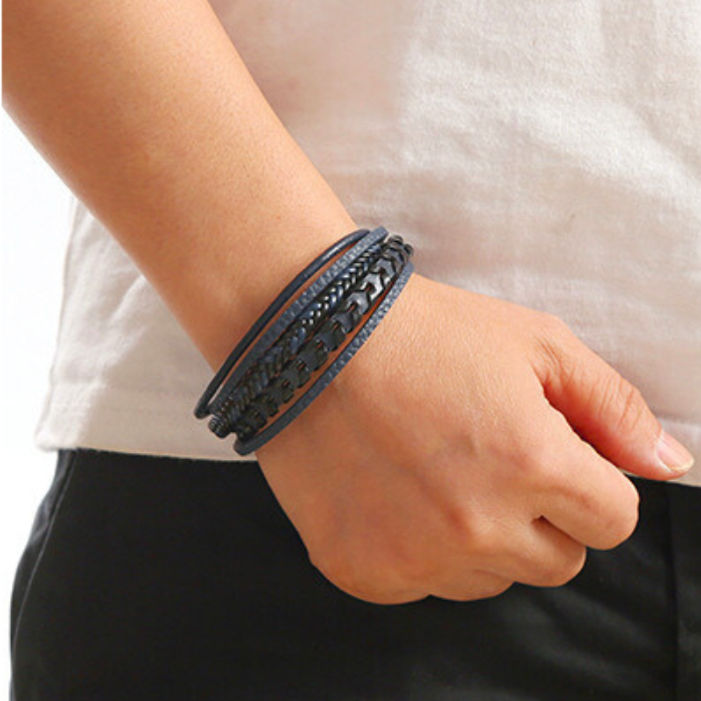 Erik® | Geflochtenes Lederarmband im Wikinger-Stil
