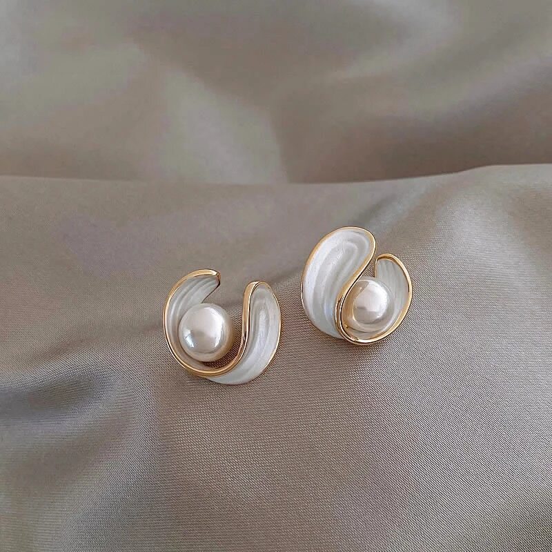 VIVILY | Elegante Ohrringe aus Opal und weißen Perlen
