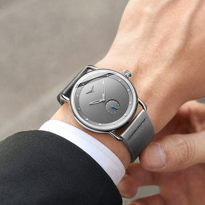 Klassische Minimalistische Uhr™ - VIVILY