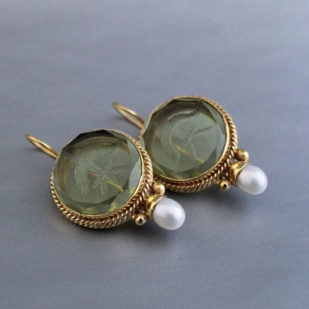 VIVILY | Elegante Vintage-Ohrringe mit runden Steinen und zarten Perlen