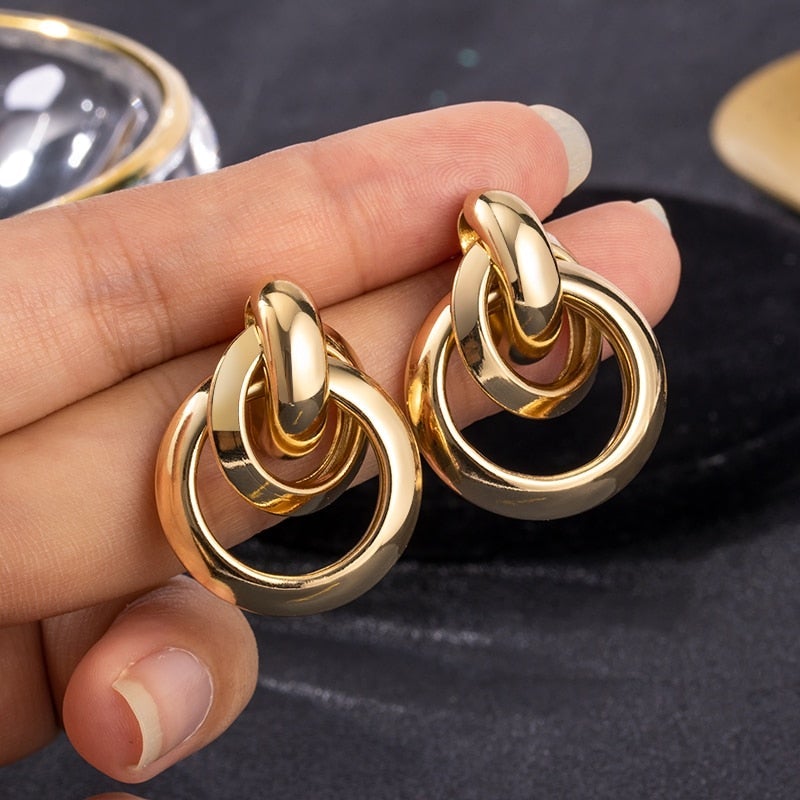 VIVILY | Elegante und zeitlose Goldohrringe