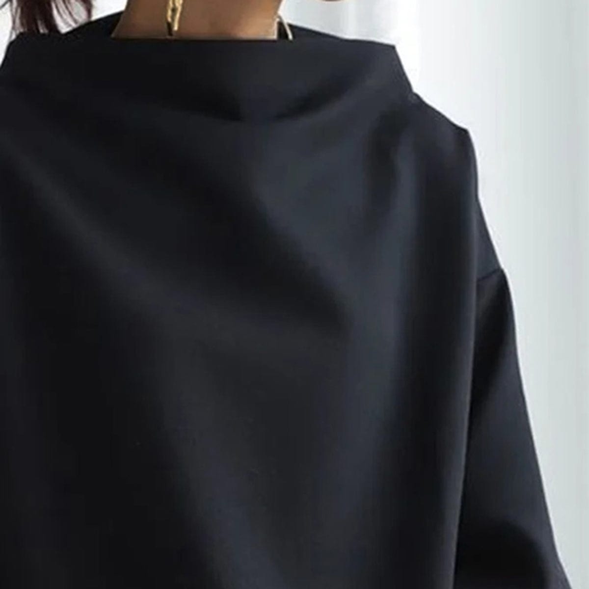 VIVILY | Eleganter Pullover mit hohem Kragen