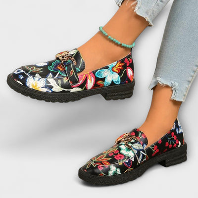 Wilma – Bunte Mokassins mit Blumenmuster