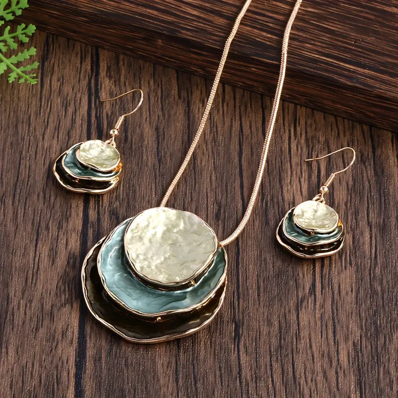 VIVILY | Elegantes Vintage-Set für besondere Anlässe