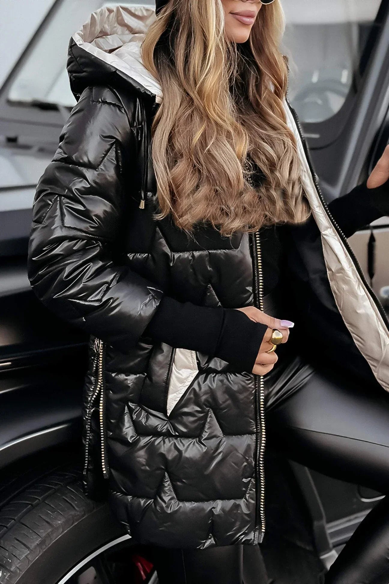 Katja | Eleganter Wintermantel mit Kapuze und Fütterung