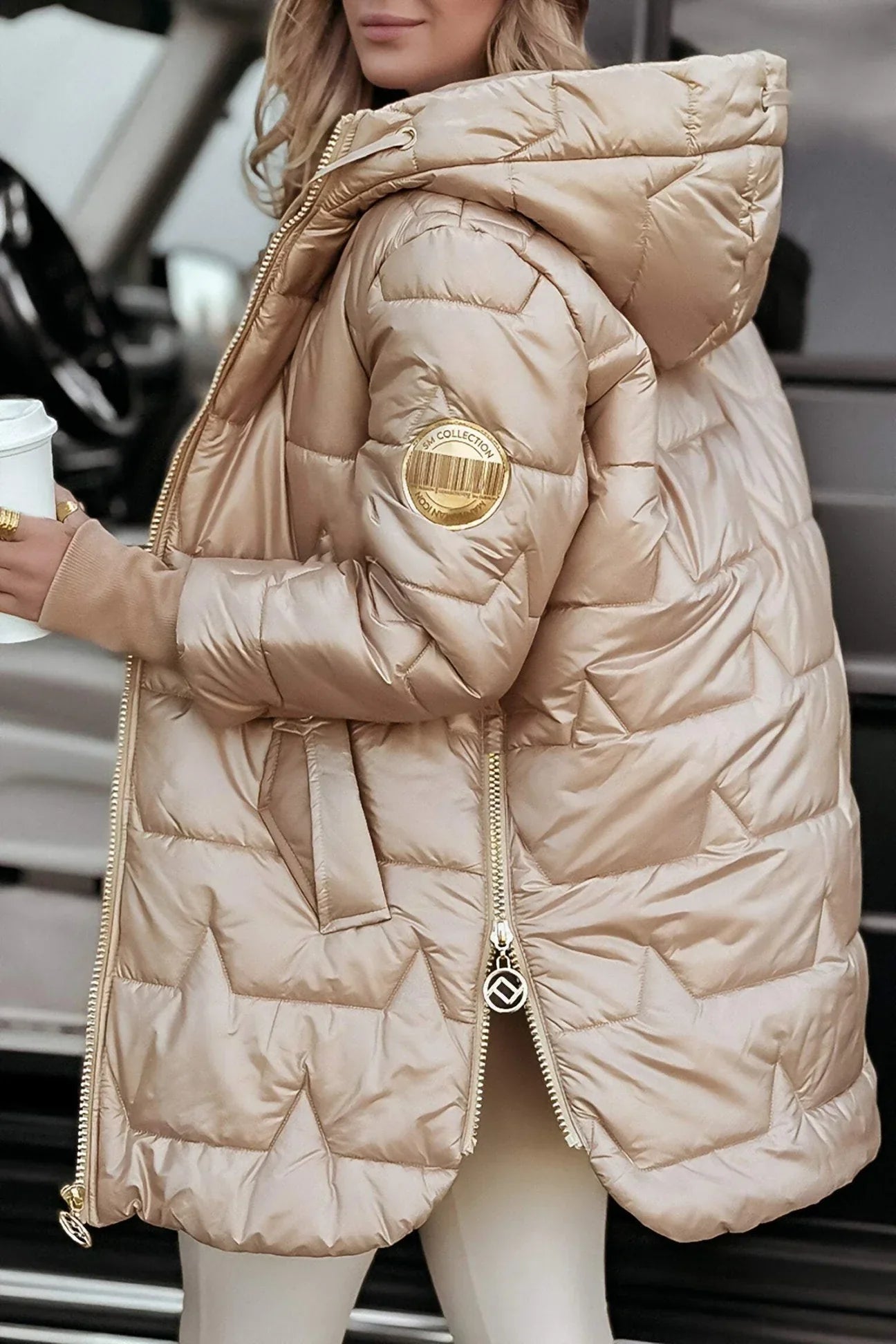 Katja | Eleganter Wintermantel mit Kapuze und Fütterung