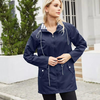 Ursula™ | Stilvolle & Wasserdichte Jacke