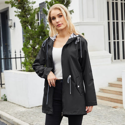 Ursula™ | Stilvolle & Wasserdichte Jacke